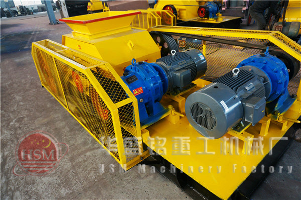 對輥破碎機圖片